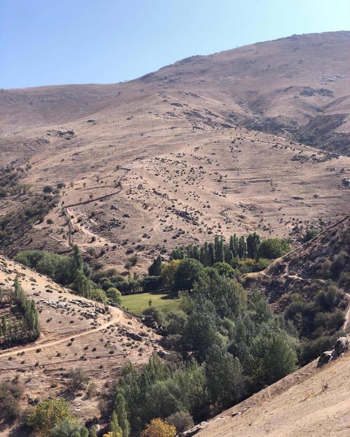 Tersak Spring Family Guest House מראה חיצוני תמונה
